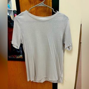 boutique casual t-shirt